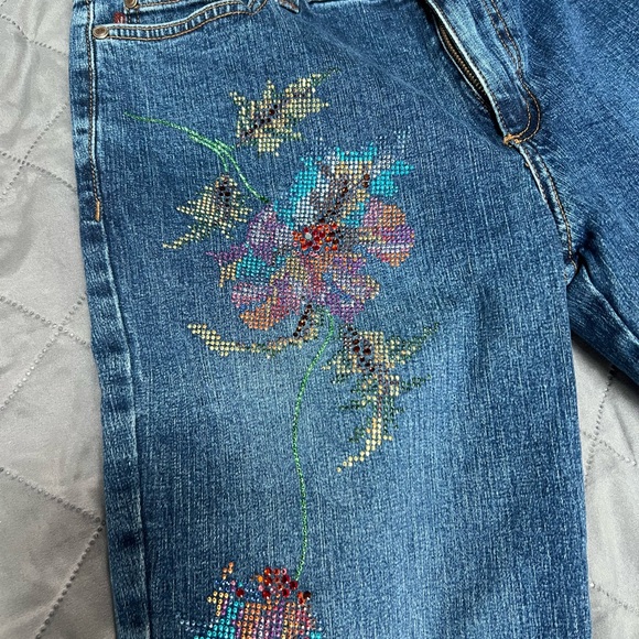 MU Blue Jeans With Rhinestone Pattern - Picture 3 of 7